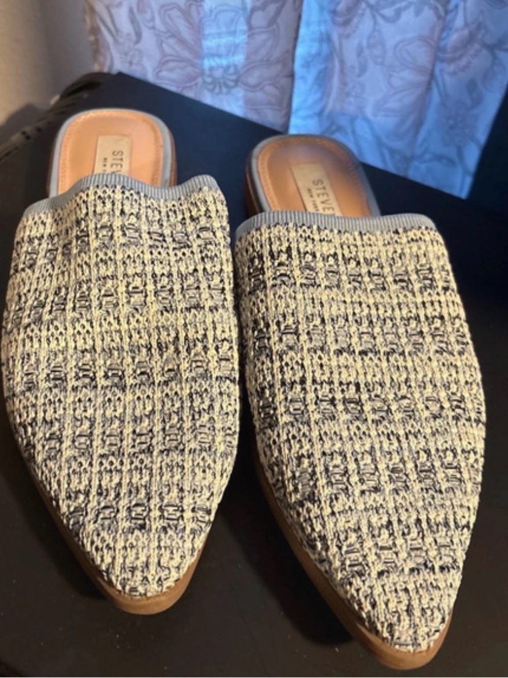 Steve Madden Cream and Black Knit Pointed Mules Slip-Ons